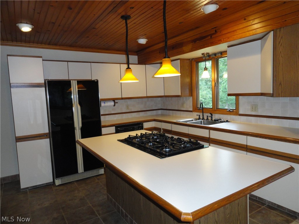 Twin Lakes - Residential