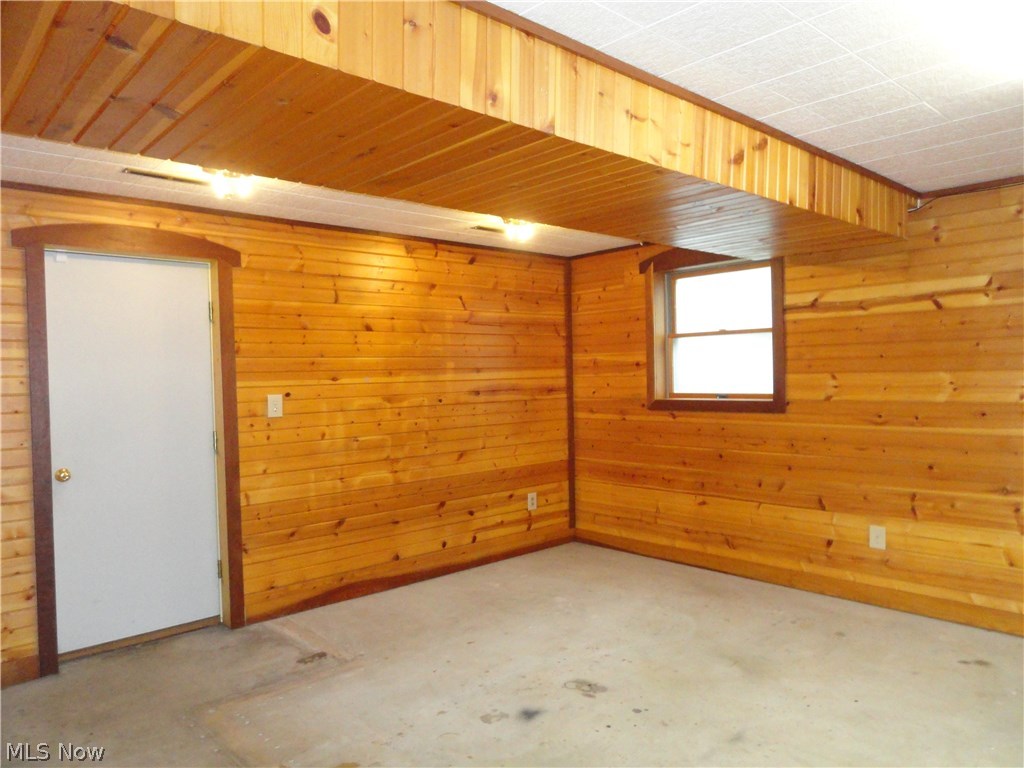 Twin Lakes - Residential