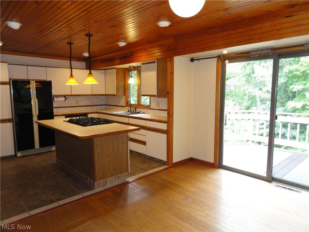 Twin Lakes - Residential