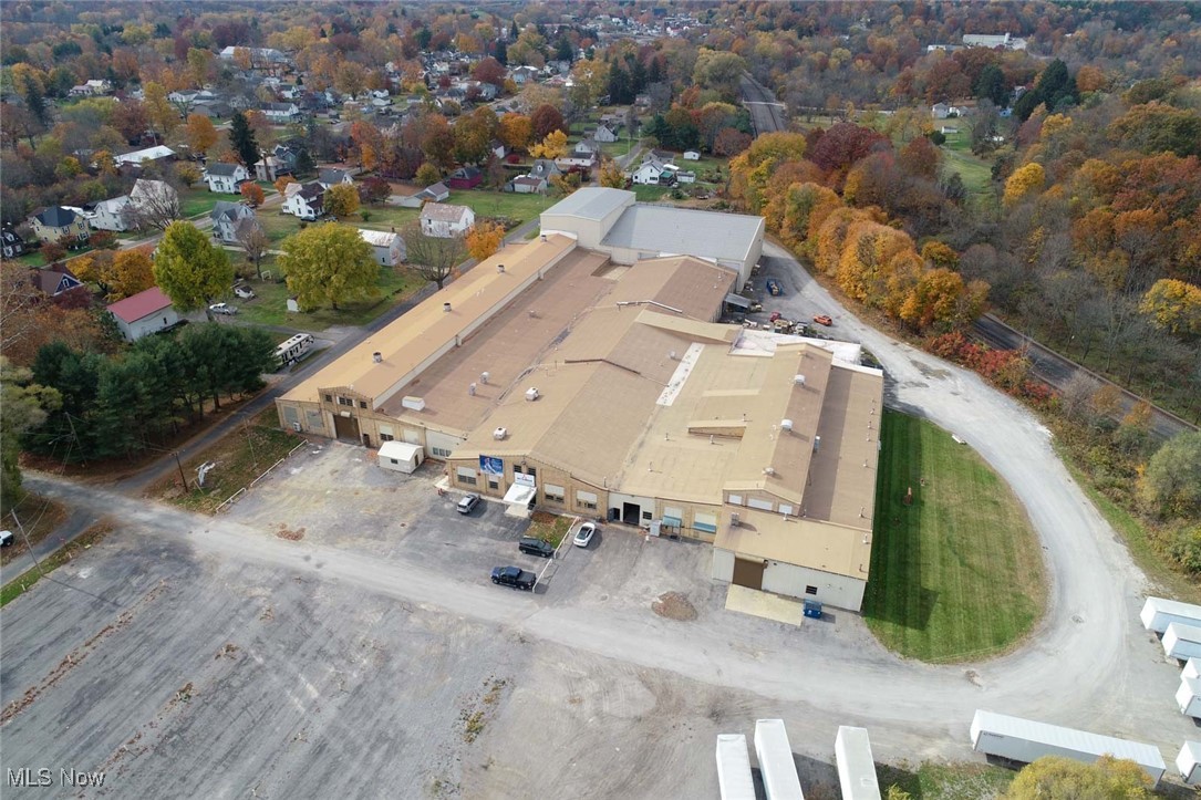 Puritan Land Cos 3rd Add - Commercial Lease