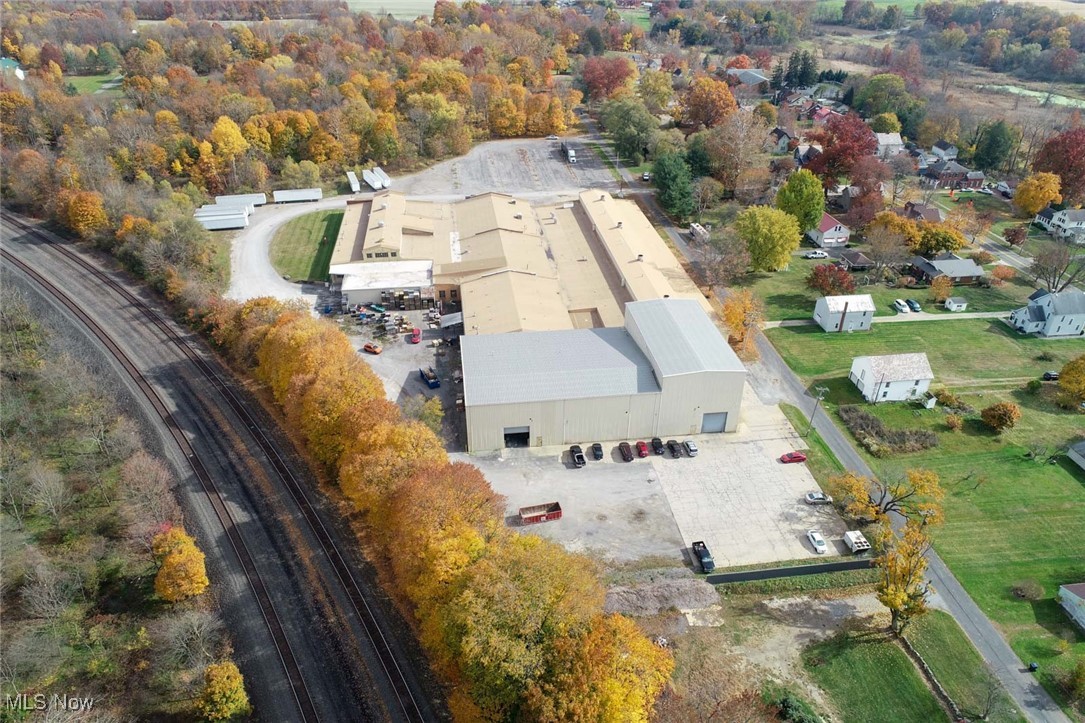 Puritan Land Cos 3rd Add - Commercial Lease