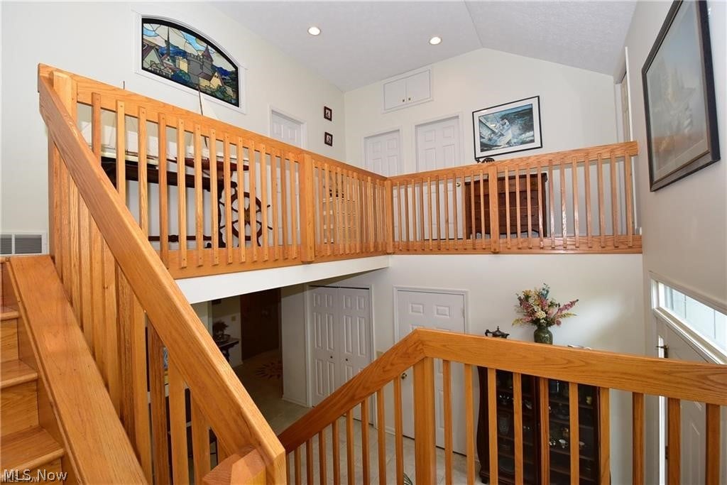 3566 Edgewater Drive