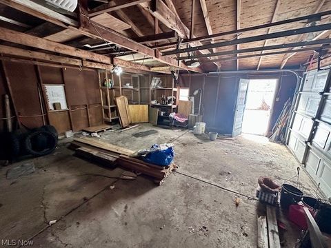 Tiny photo for 119 Cornell Avenue, Elyria, OH 44035 (MLS # 5189982)