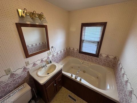 Tiny photo for 119 Cornell Avenue, Elyria, OH 44035 (MLS # 5189982)