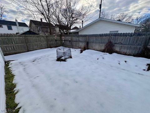 Tiny photo for 119 Cornell Avenue, Elyria, OH 44035 (MLS # 5189982)