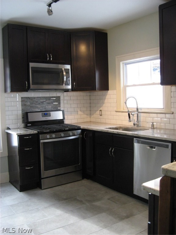 Meadowbrook Land Co - Residential