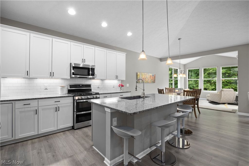 Photo of 6560 Amber Way, North Ridgeville, OH 44039 (MLS # 5217343)
