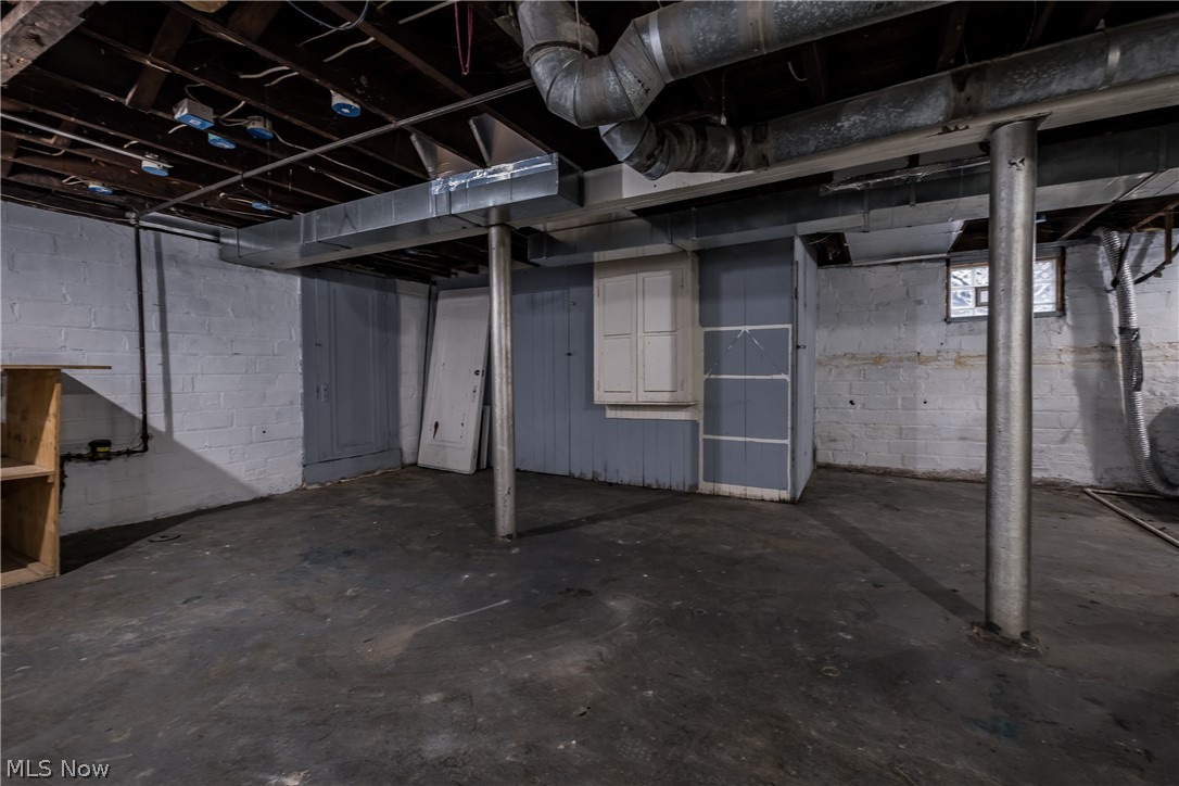 E G Gilberts 01 - Residential Income