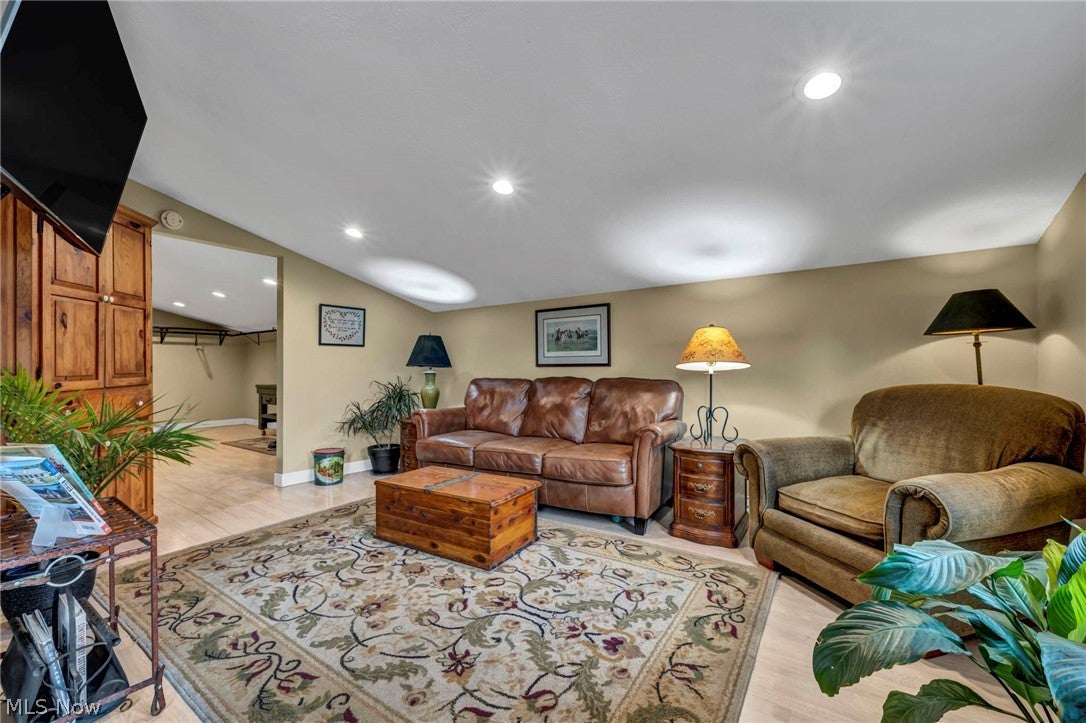 4020 Faircrest St SW, Canton, OH, 44706, USA, 3 Bedrooms Bedrooms, ,2 BathroomsBathrooms,Residential,Active,4020 Faircrest St SW,5212876