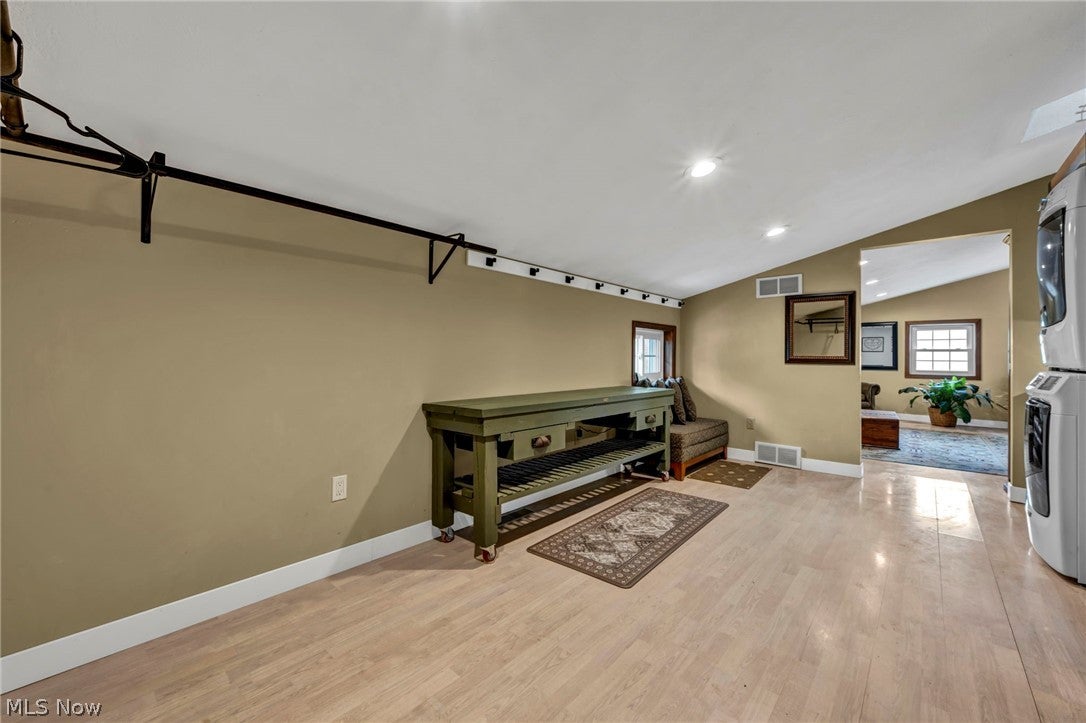 4020 Faircrest St SW, Canton, OH, 44706, USA, 3 Bedrooms Bedrooms, ,2 BathroomsBathrooms,Residential,Active,4020 Faircrest St SW,5212876