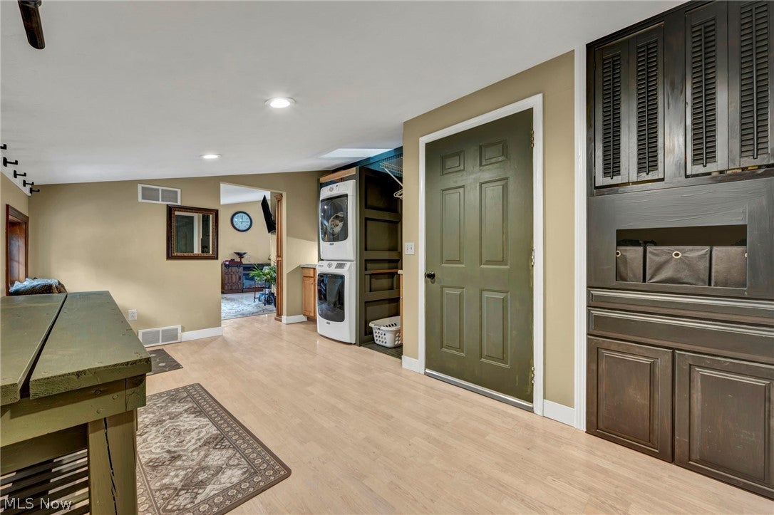 4020 Faircrest St SW, Canton, OH, 44706, USA, 3 Bedrooms Bedrooms, ,2 BathroomsBathrooms,Residential,Active,4020 Faircrest St SW,5212876