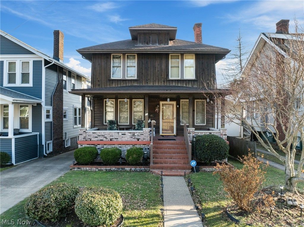 Photo of 13 Prospect Street, Bridgeport, OH 43912 (MLS # 5188401)