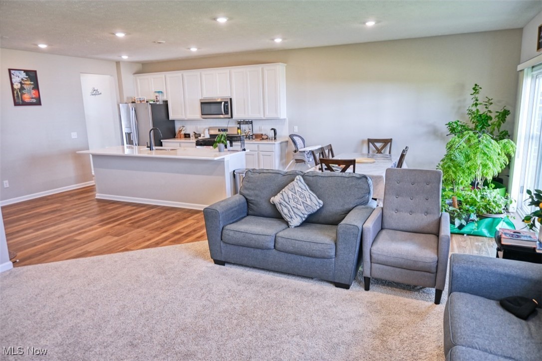 Emerald Woods Sub 10 - Residential