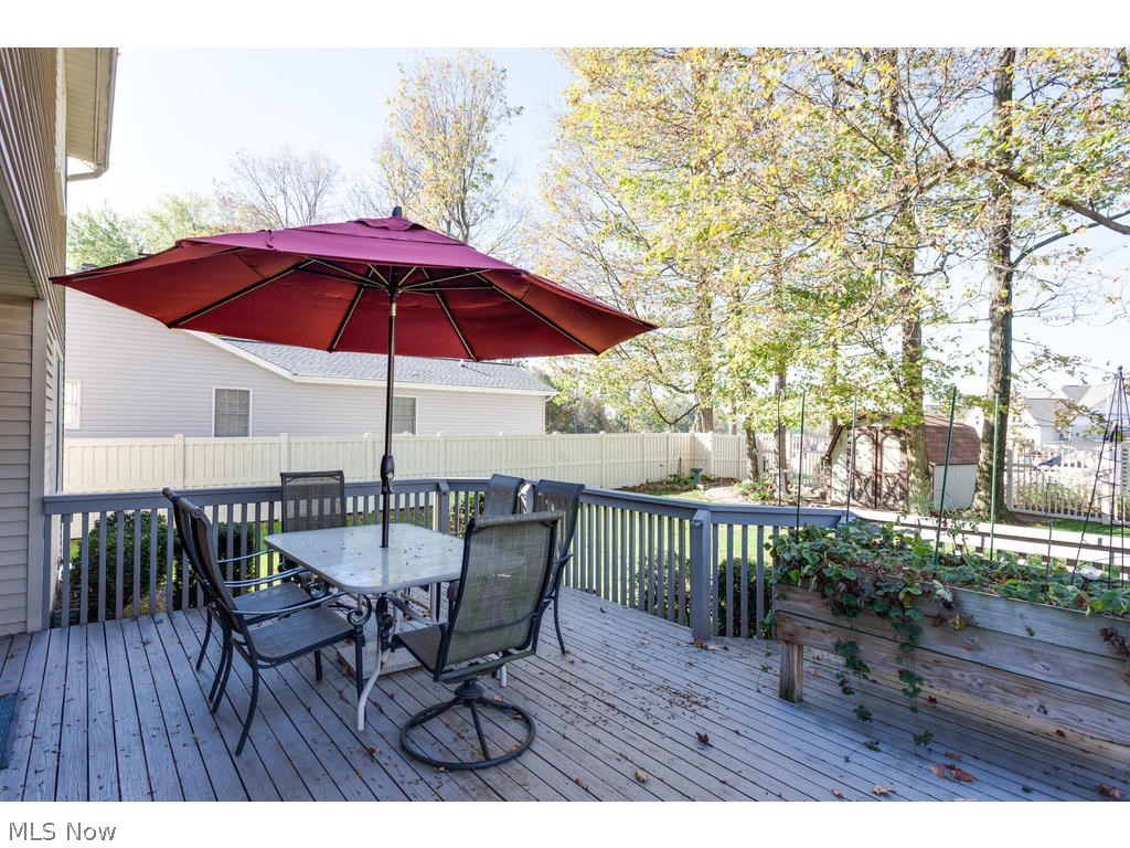 Camden Knolls - Residential