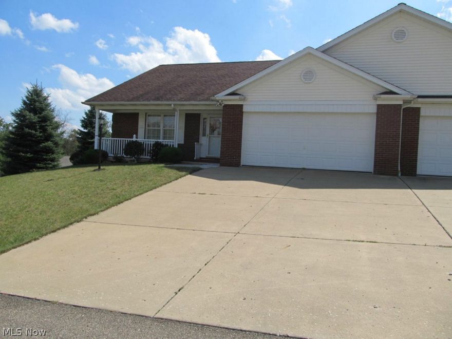 Carefree Living is what you will have in this wonderful corner lot twin single in Whispering Pines Subdivision.  3 Bedrooms and 3 Full Baths with open floor plan for your Livingroom, Eat in Kitchen and Sunroom that leads out to your deck. Finished Rec. room, Bedroom and Bathroom in Lower Level. HOME WARRANTY (HOA Fees $180.00 Annually)