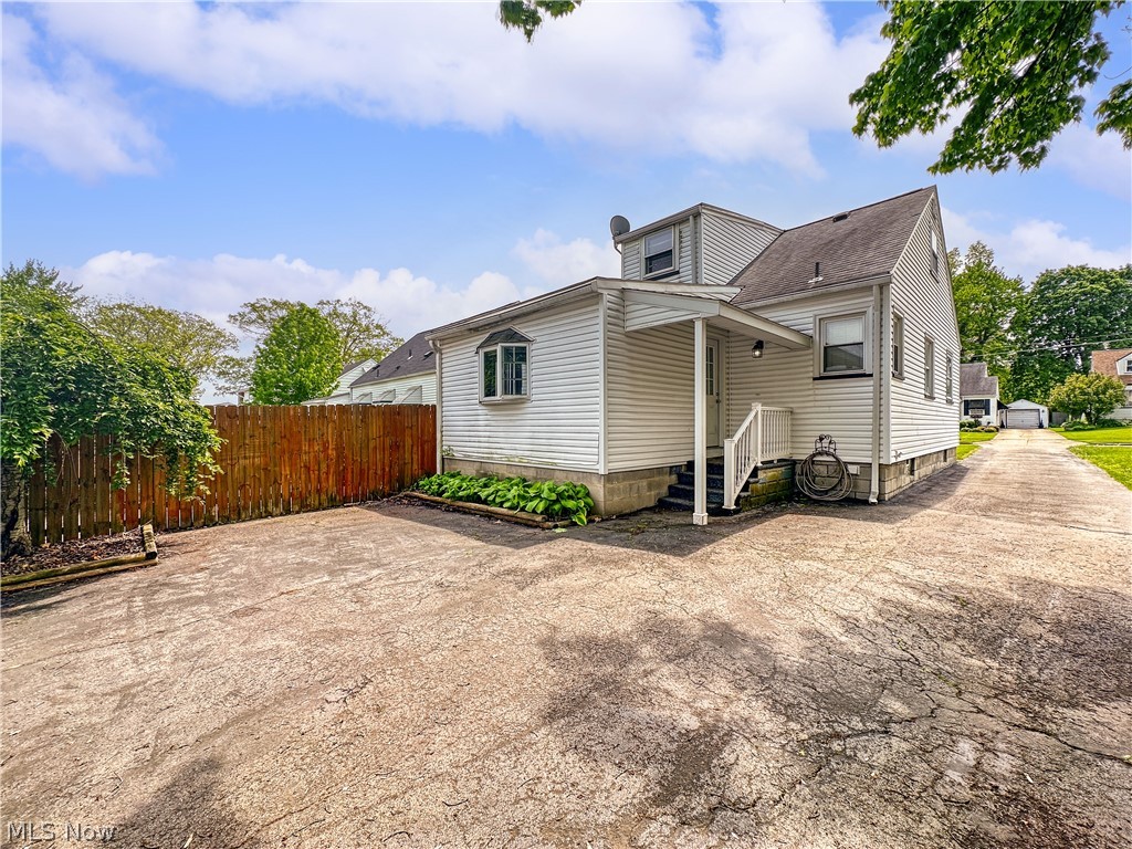 Meadows - Residential