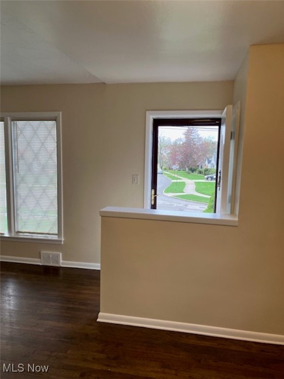 9320 David Road, Garfield Heights, Ohio image 7