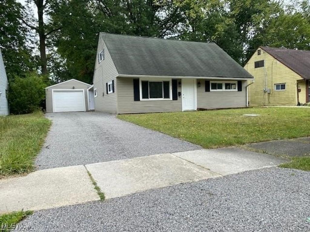 Photo of 1612 Denison Avenue NW, Warren, OH 44485 (MLS # 5182056)