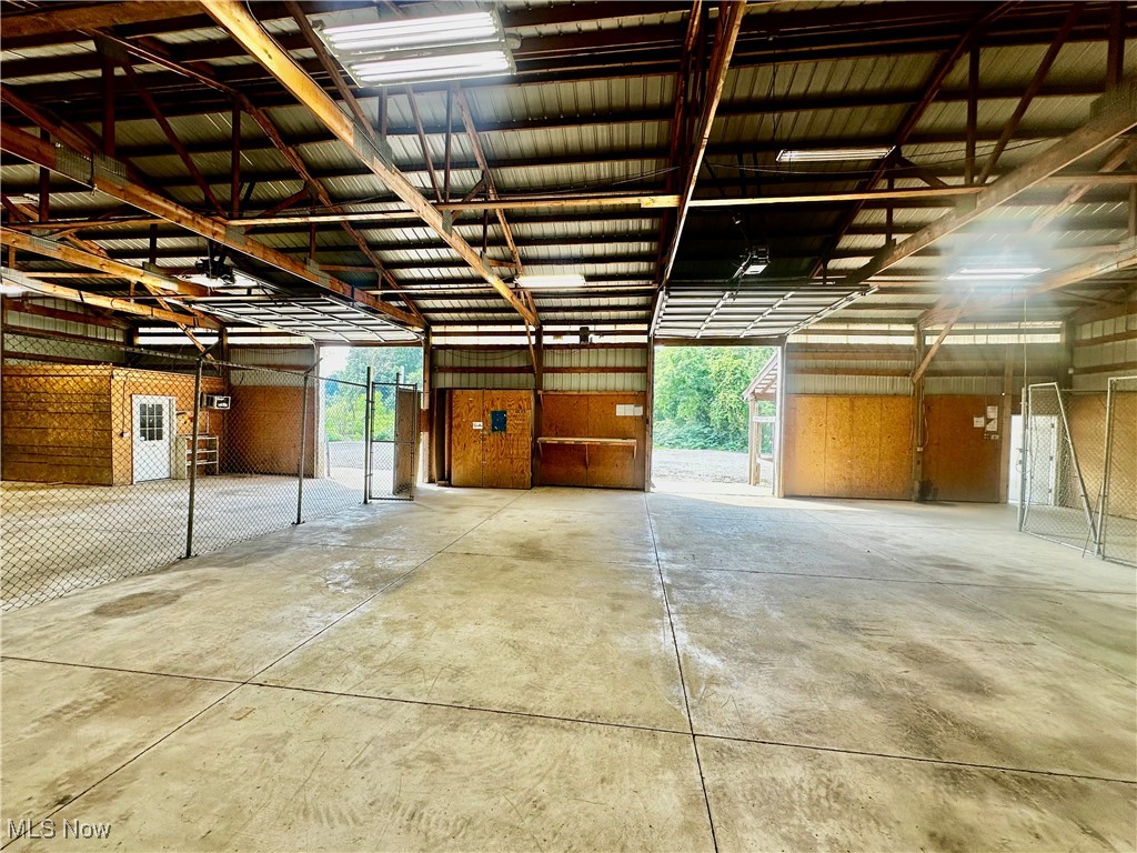 Village/Mogadore - Commercial Sale
