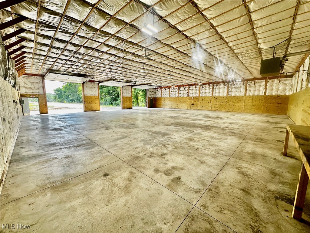 Village/Mogadore - Commercial Sale