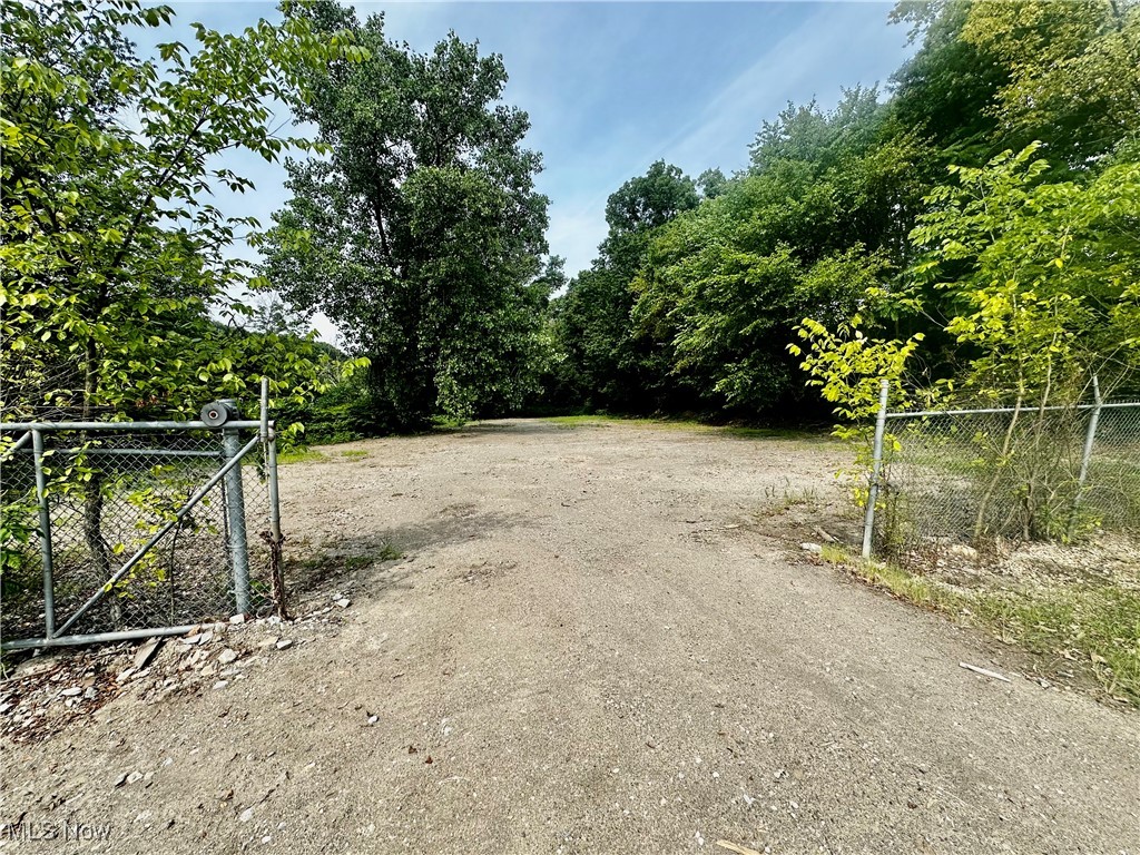 Village/Mogadore - Commercial Sale