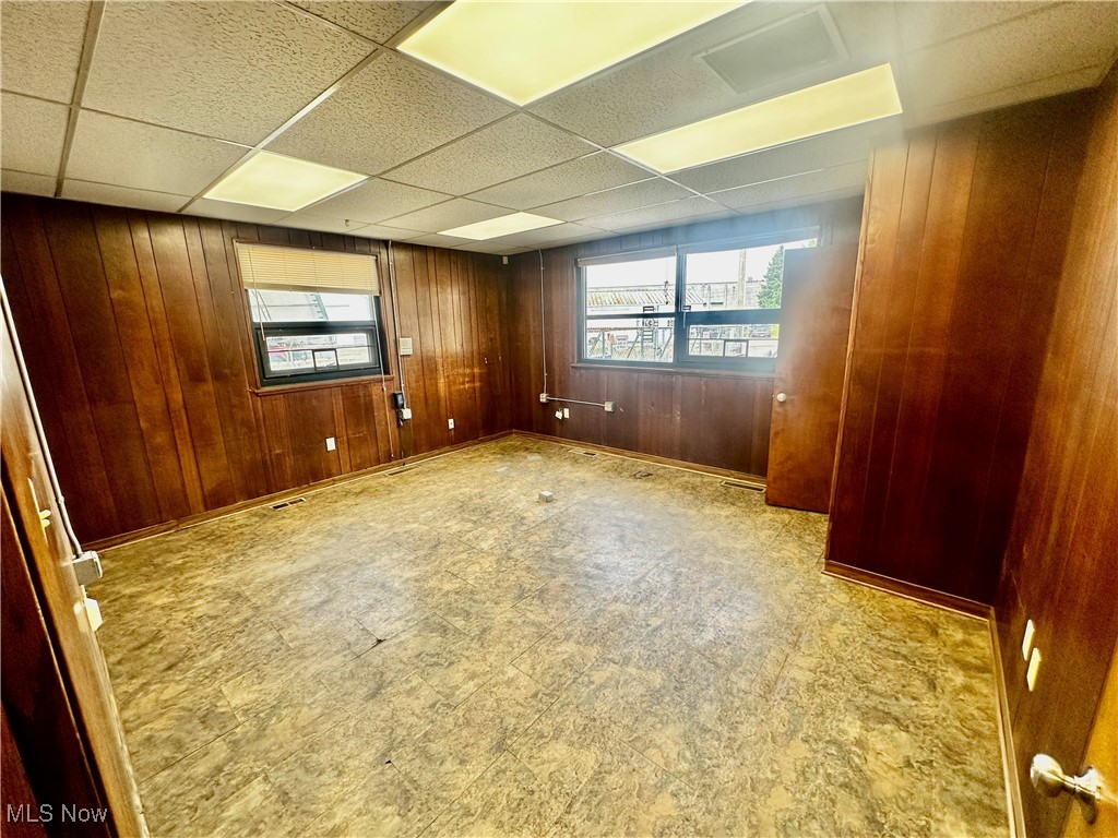 Village/Mogadore - Commercial Sale