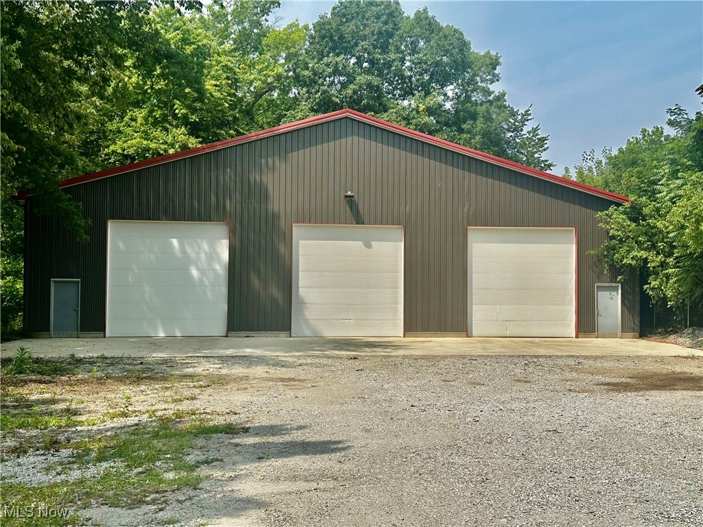 Village/Mogadore - Commercial Sale