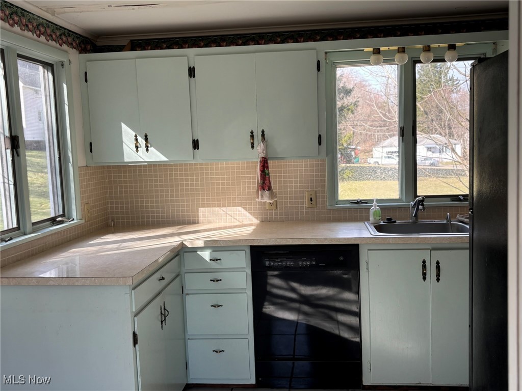 416 N Hambden Street, Chardon, Ohio image 16