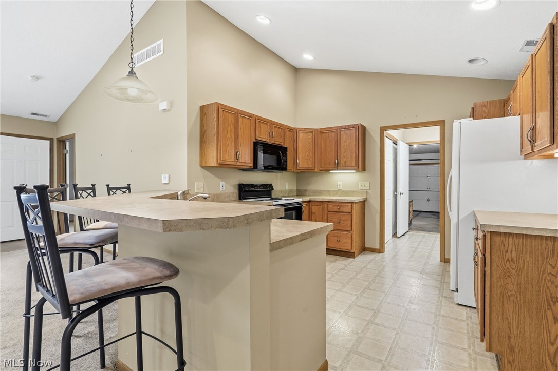 Scotsbury Green Condos - Residential