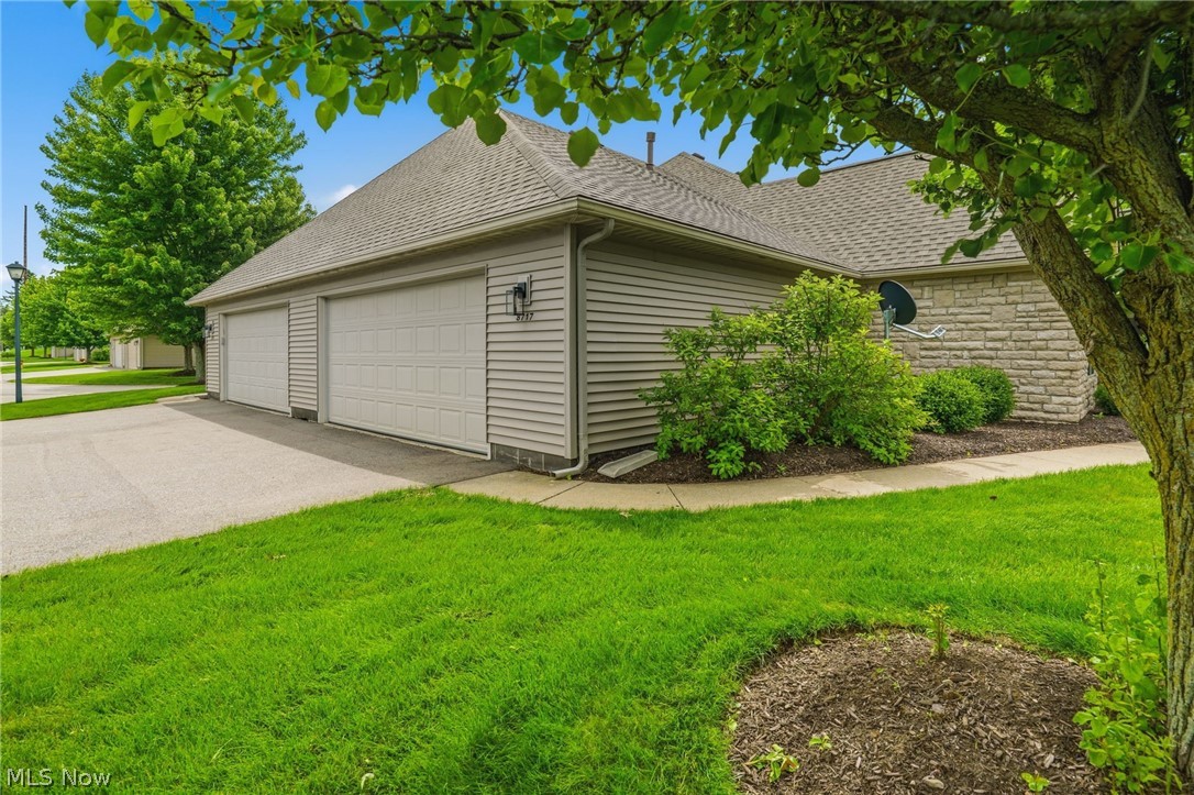Scotsbury Green Condos - Residential
