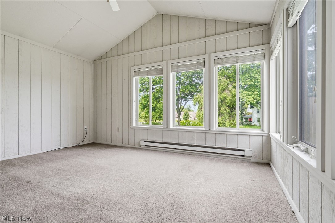Scotsbury Green Condos - Residential