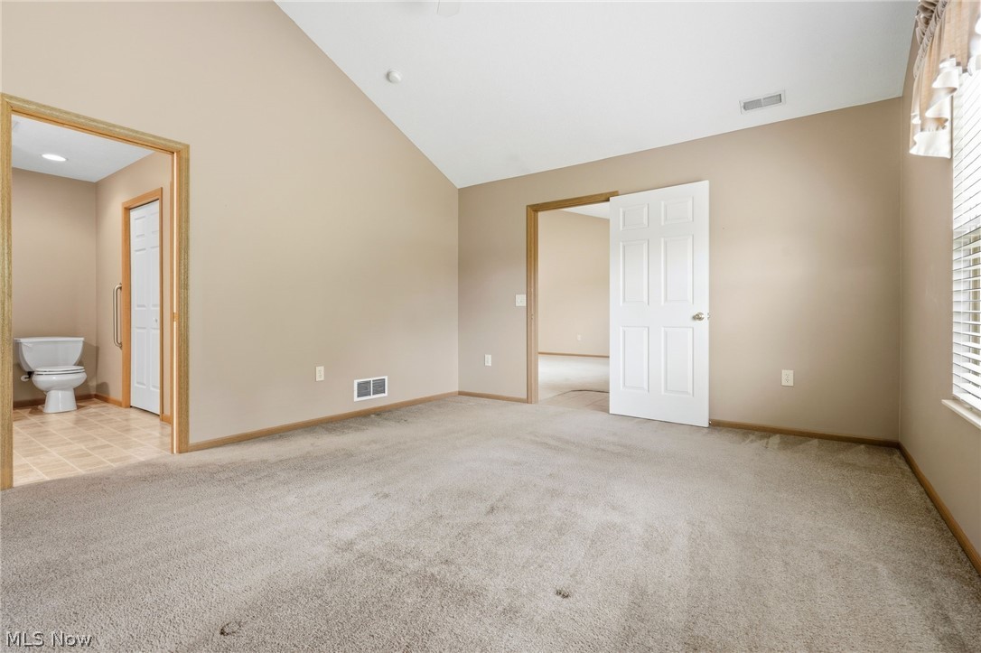 Scotsbury Green Condos - Residential