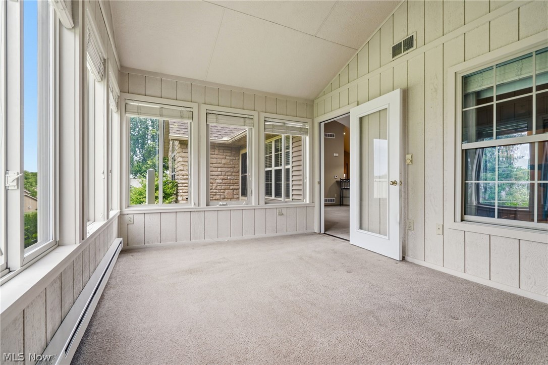 Scotsbury Green Condos - Residential
