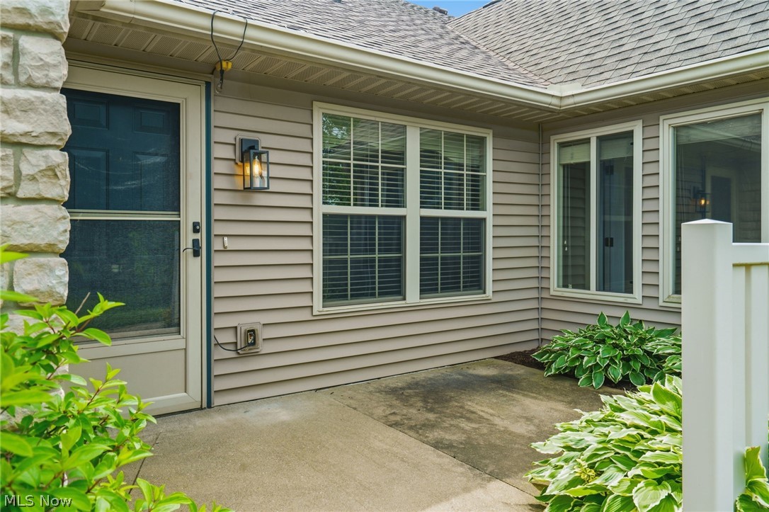 Scotsbury Green Condos - Residential