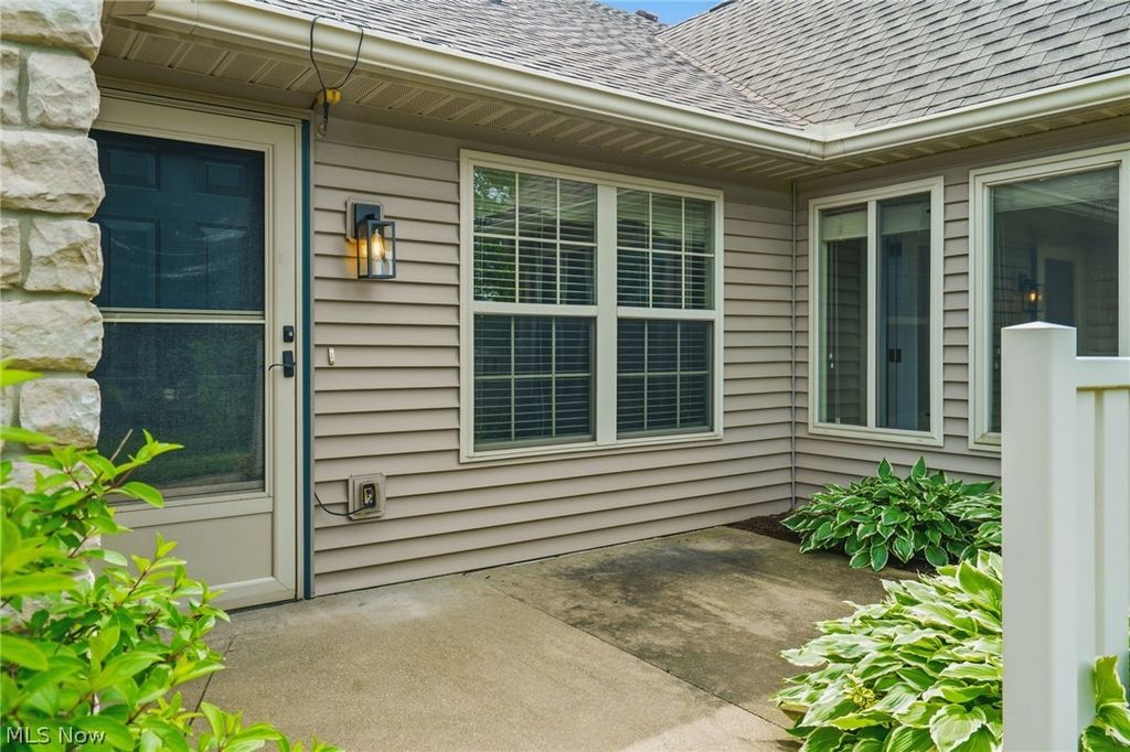 Photo of 8717 Dublin Ridge Circle NW, Massillon, OH 44646 (MLS # 5213878)