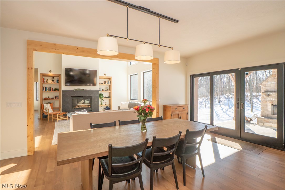 Retreat/Brenelle - Residential