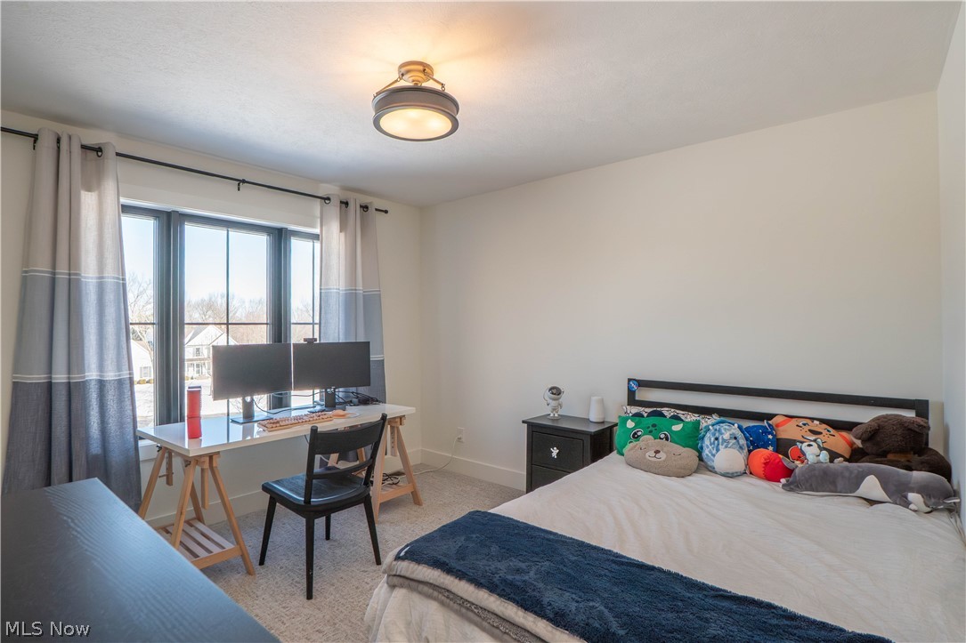 Retreat/Brenelle - Residential