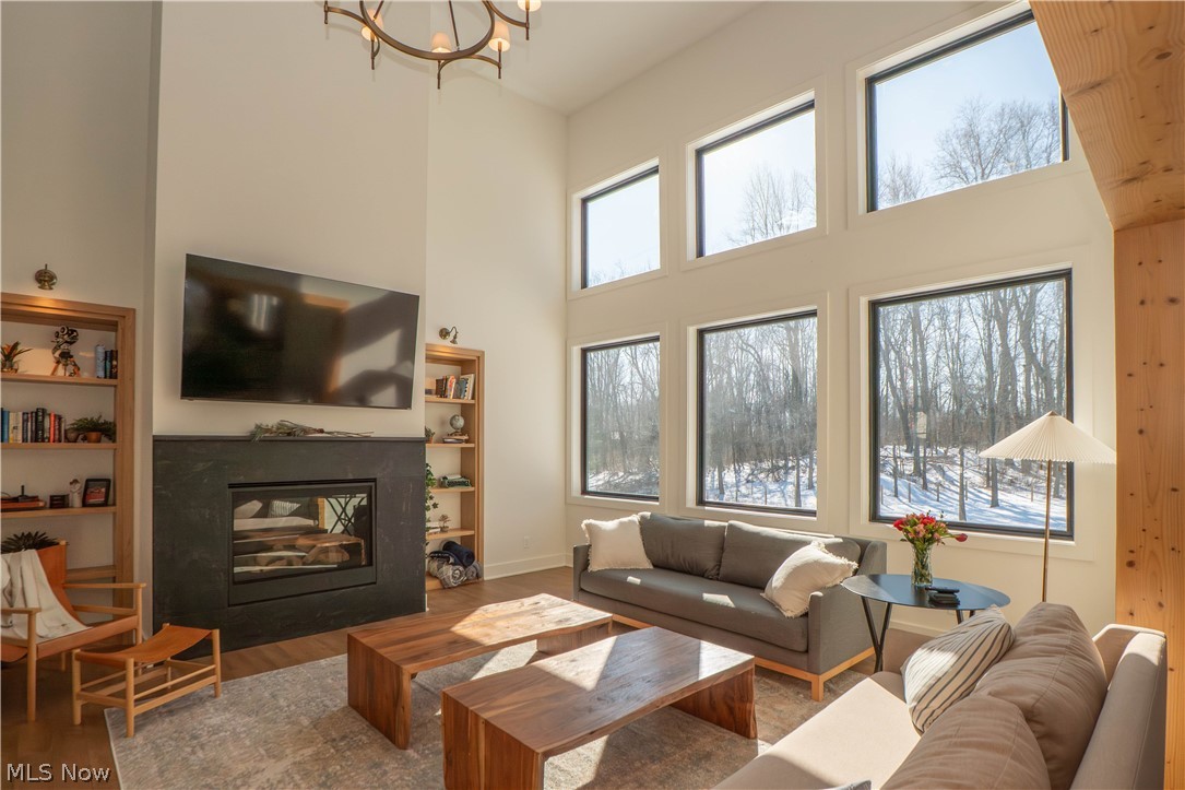 Retreat/Brenelle - Residential