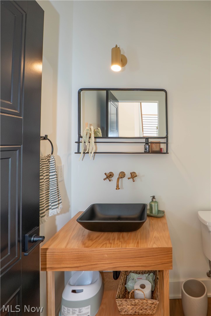 Retreat/Brenelle - Residential