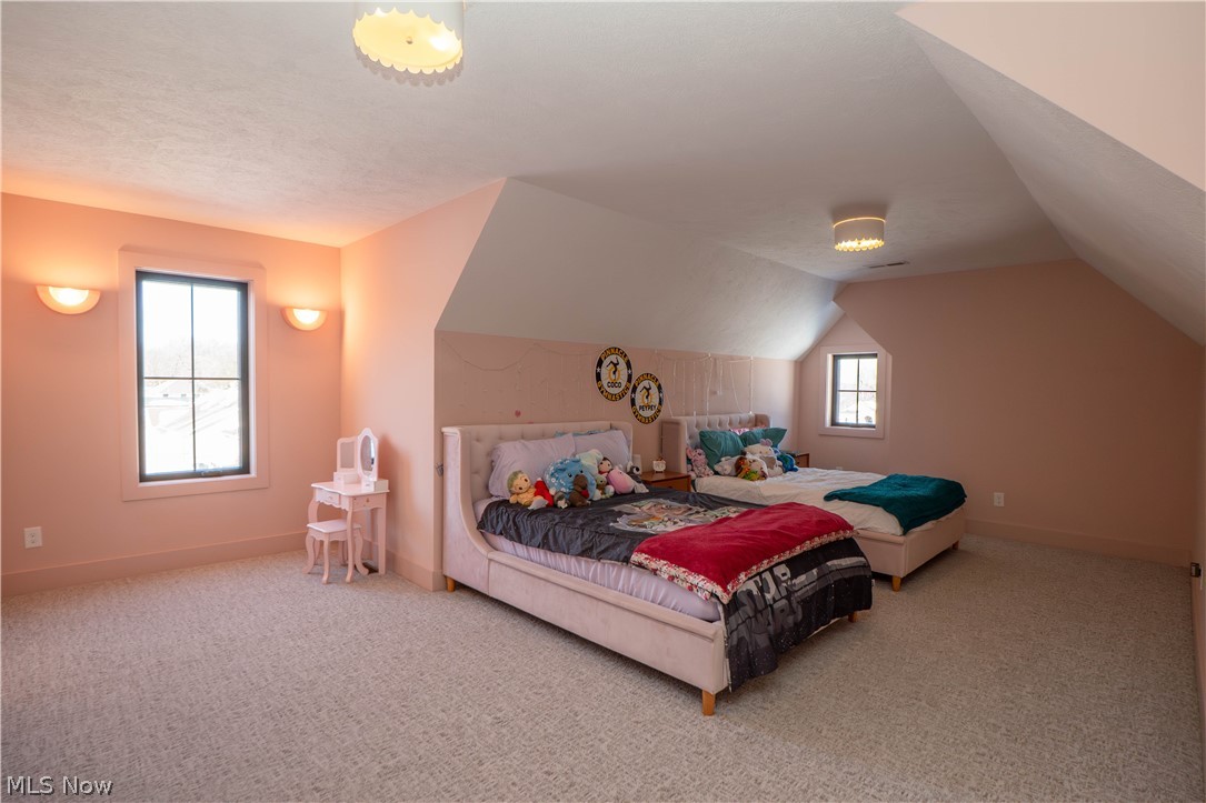 Retreat/Brenelle - Residential