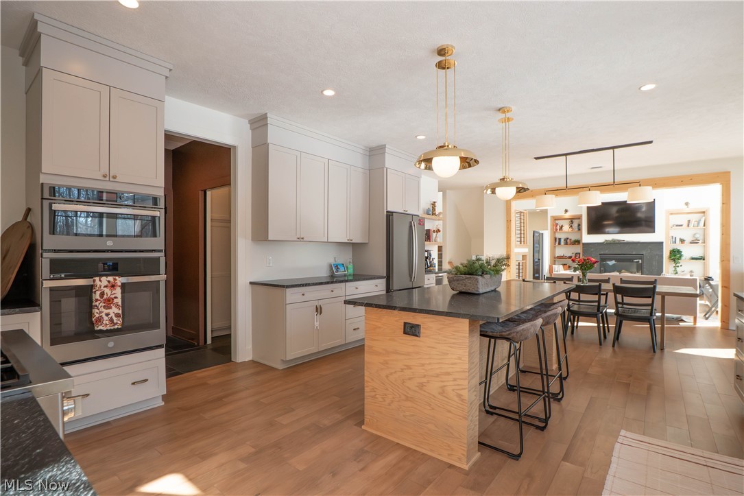 Retreat/Brenelle - Residential