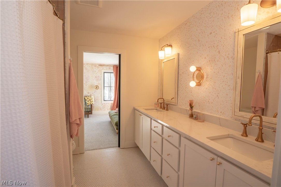 Retreat/Brenelle - Residential