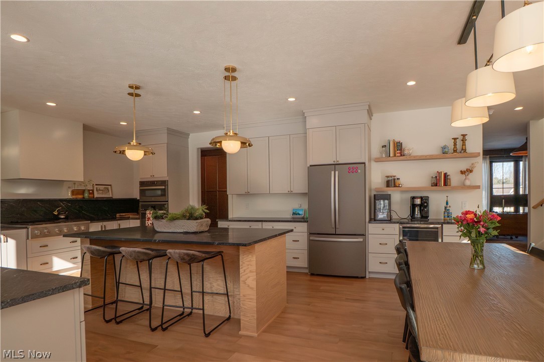 Retreat/Brenelle - Residential