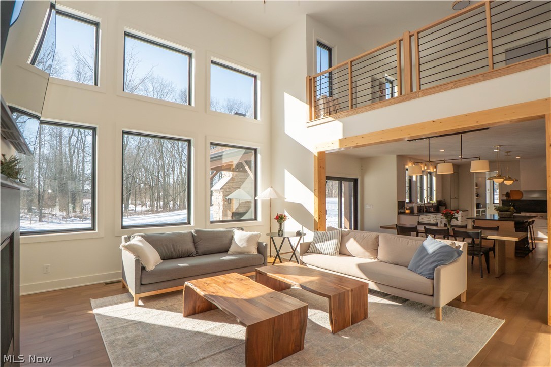 Retreat/Brenelle - Residential