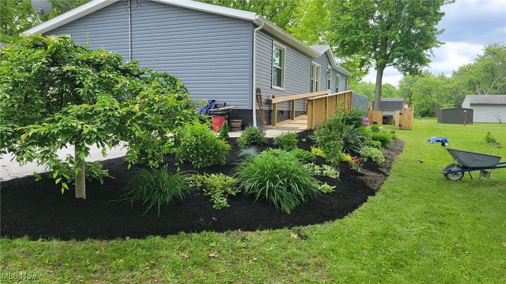 Photo of 14486 Ardmore Drive, Alliance, OH 44601 (MLS # 5177287)