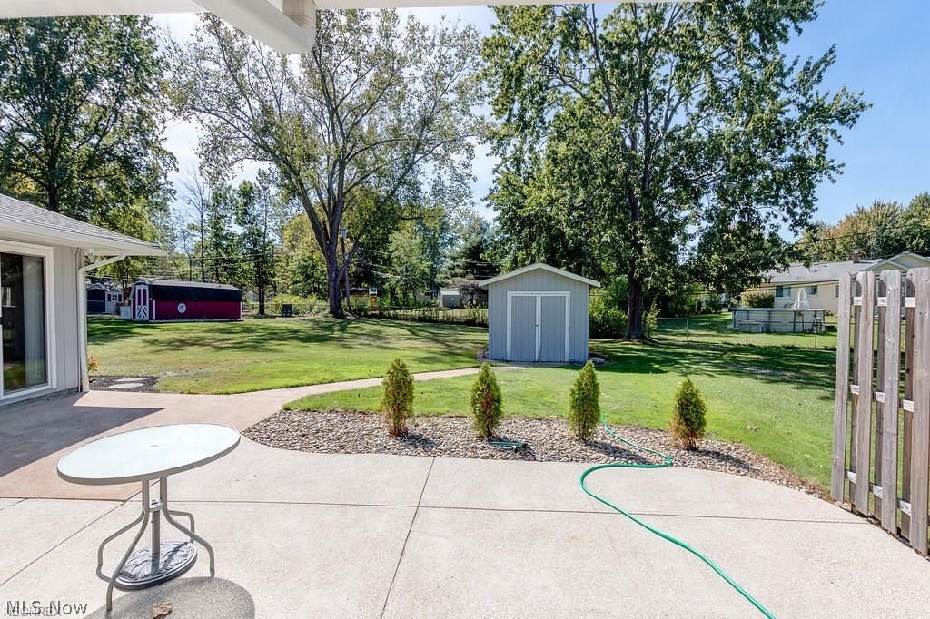 Living Homes 06 - Residential Lease