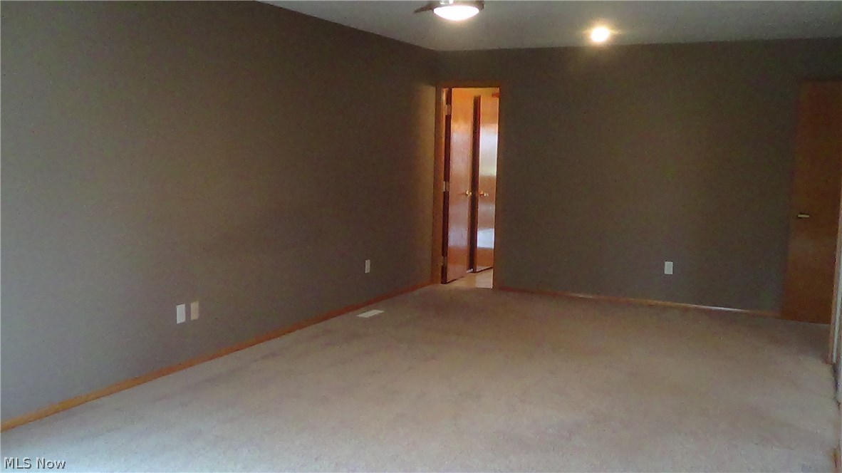 Living Homes 06 - Residential Lease