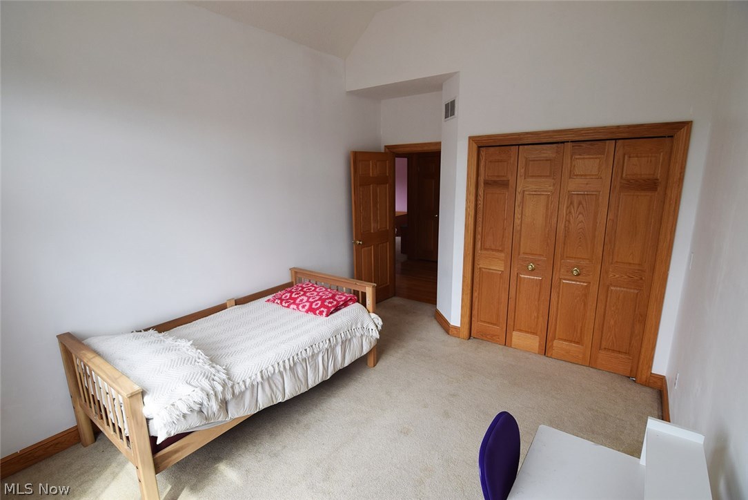 Chenoweth Country Club Estates - Residential