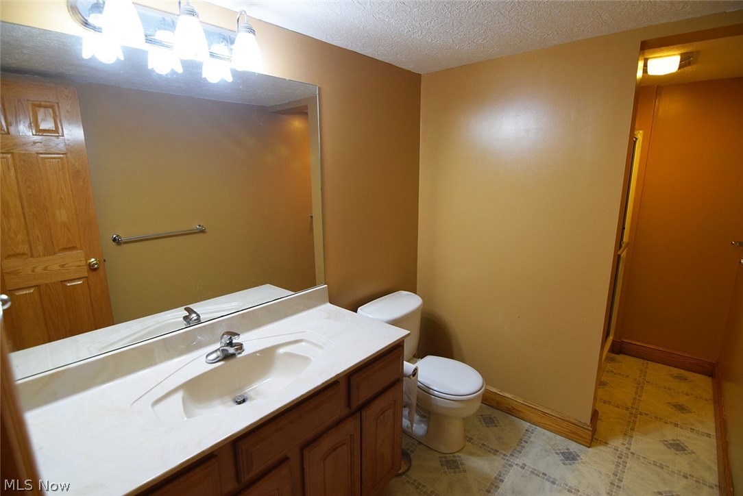 Chenoweth Country Club Estates - Residential