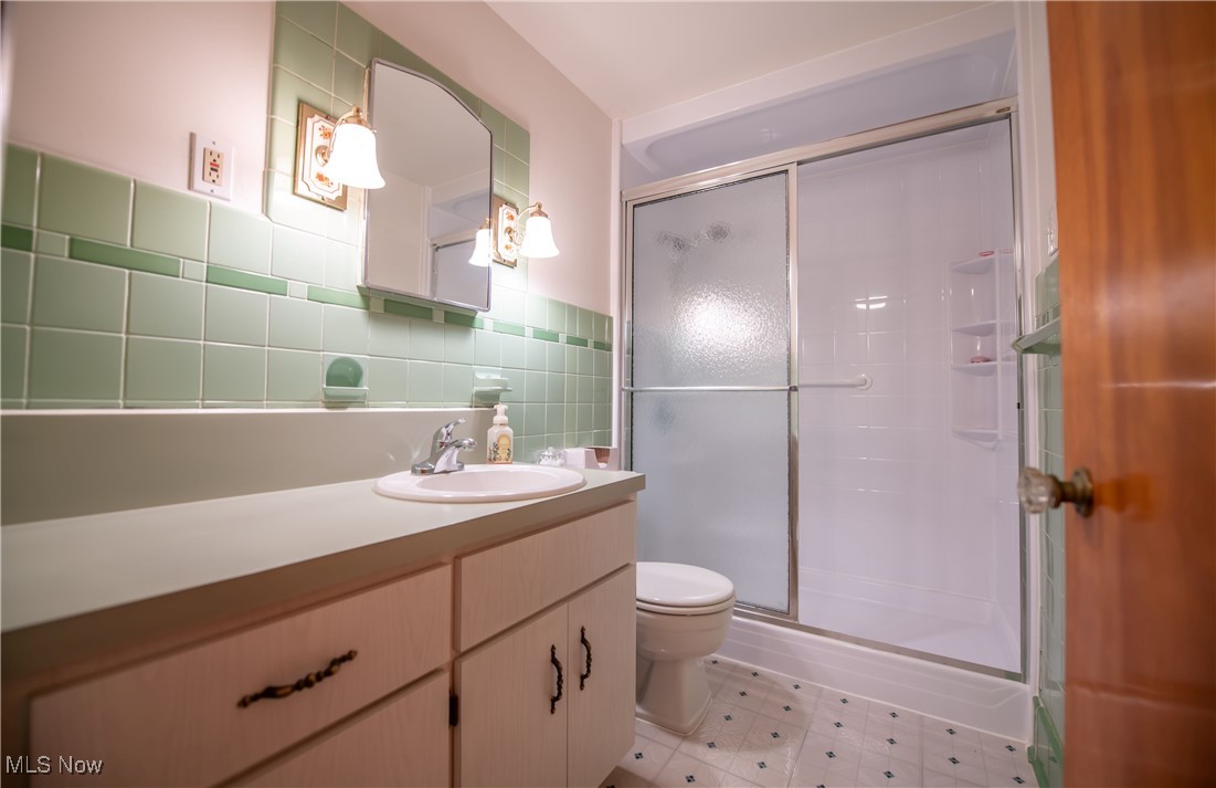 3751 Bellwood Drive, Canton, Ohio image 13